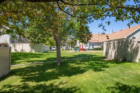 Tiny photo for 962 N INDEPENDENCE Ave W, Provo, UT 84604 (MLS # 2125114)
