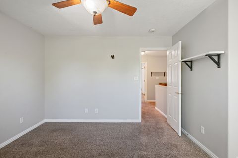 Tiny photo for 962 N INDEPENDENCE Ave W, Provo, UT 84604 (MLS # 2125114)