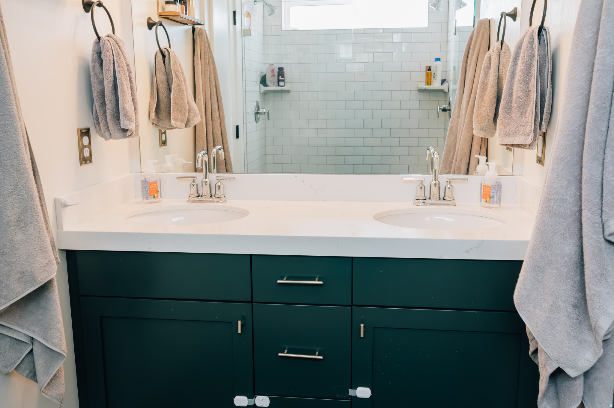 SILVERLAKE - Residential