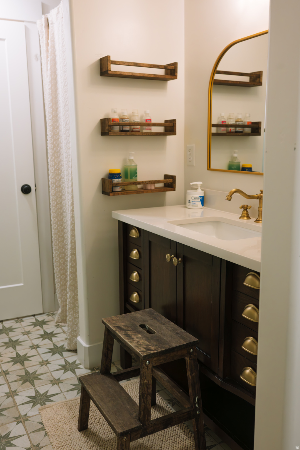 SILVERLAKE - Residential