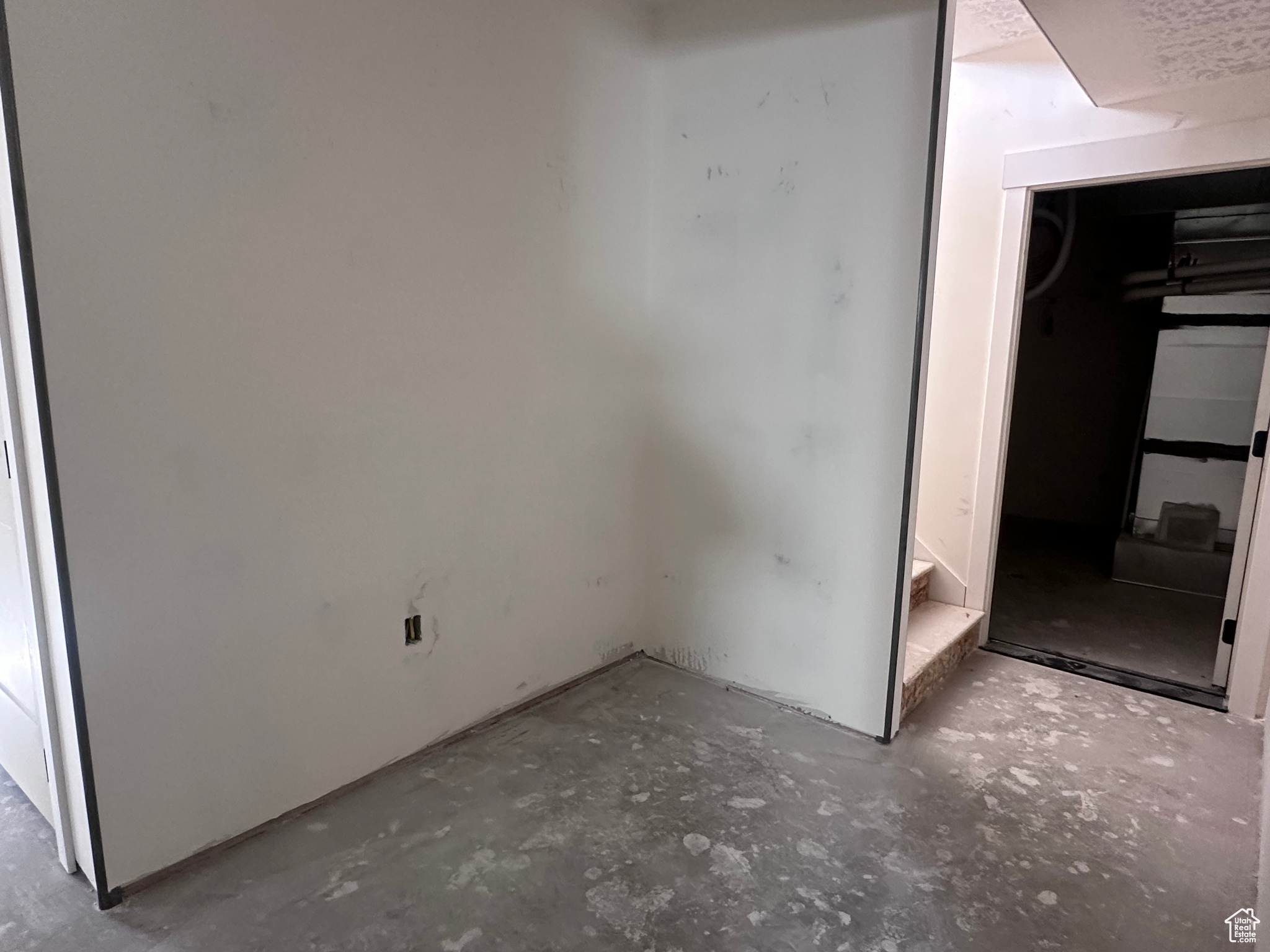 EPHRAIM CROSSING - Residential