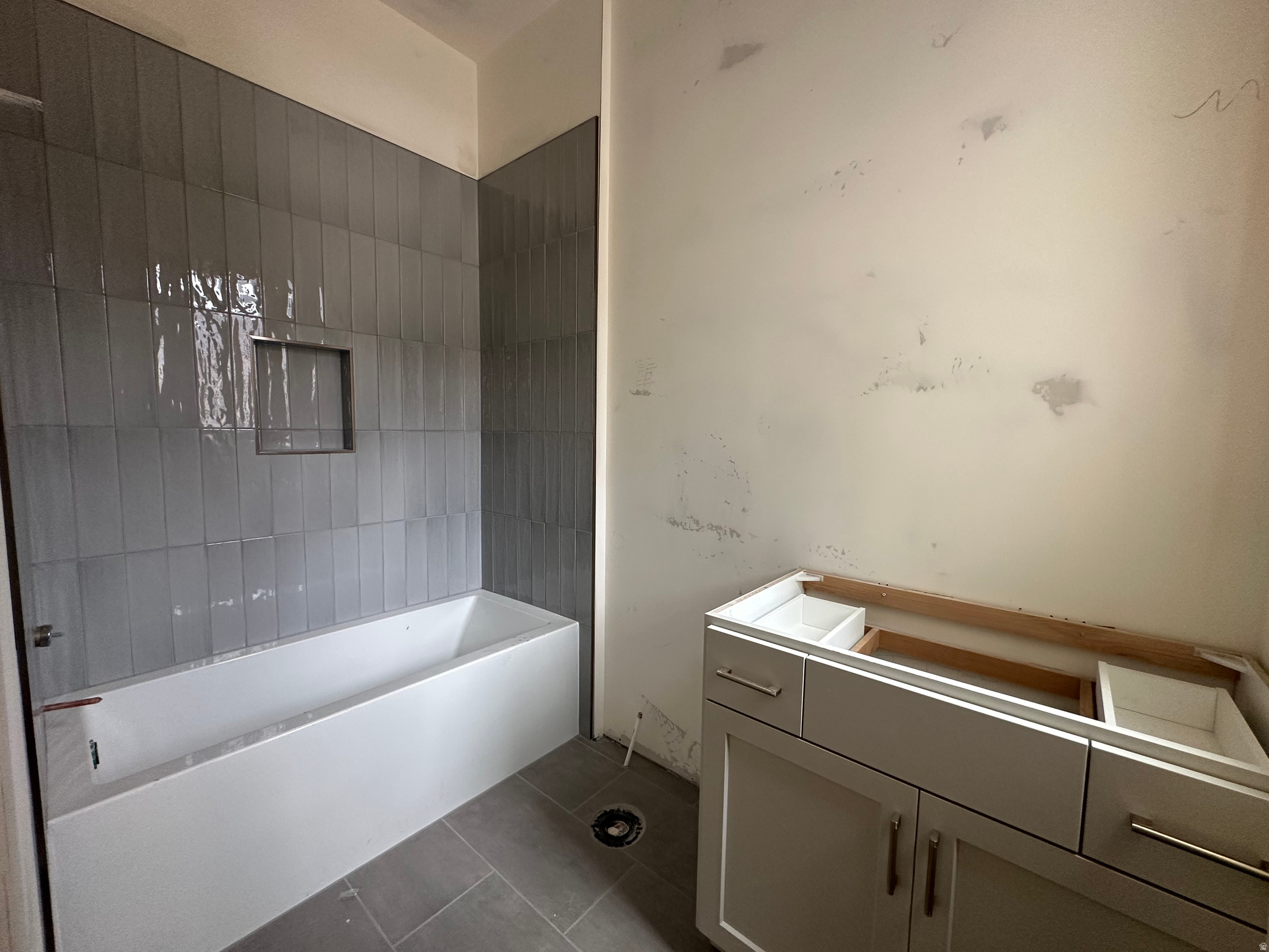 HIGHLANDS AT ELK RIDGE - Residential