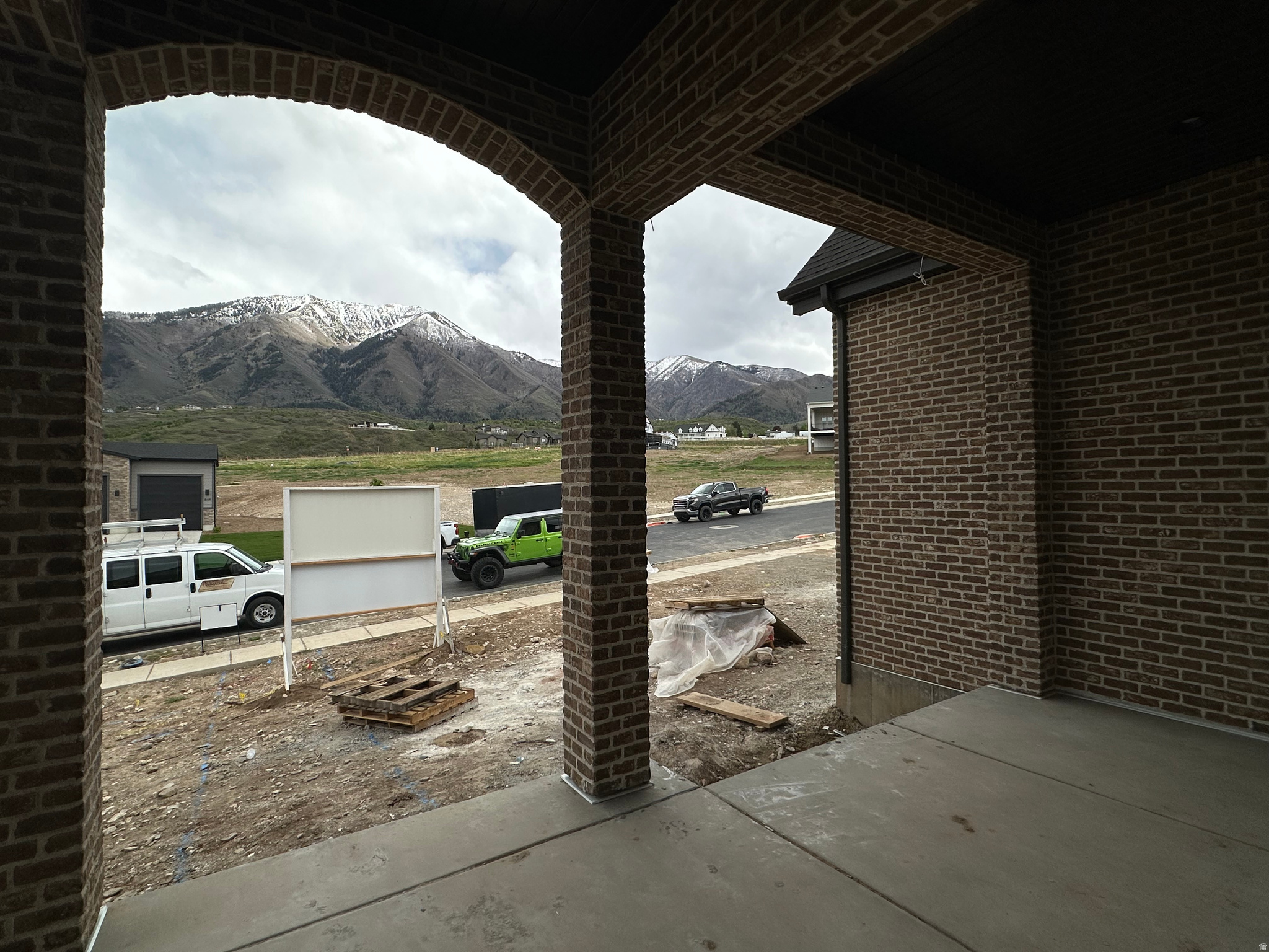 HIGHLANDS AT ELK RIDGE - Residential