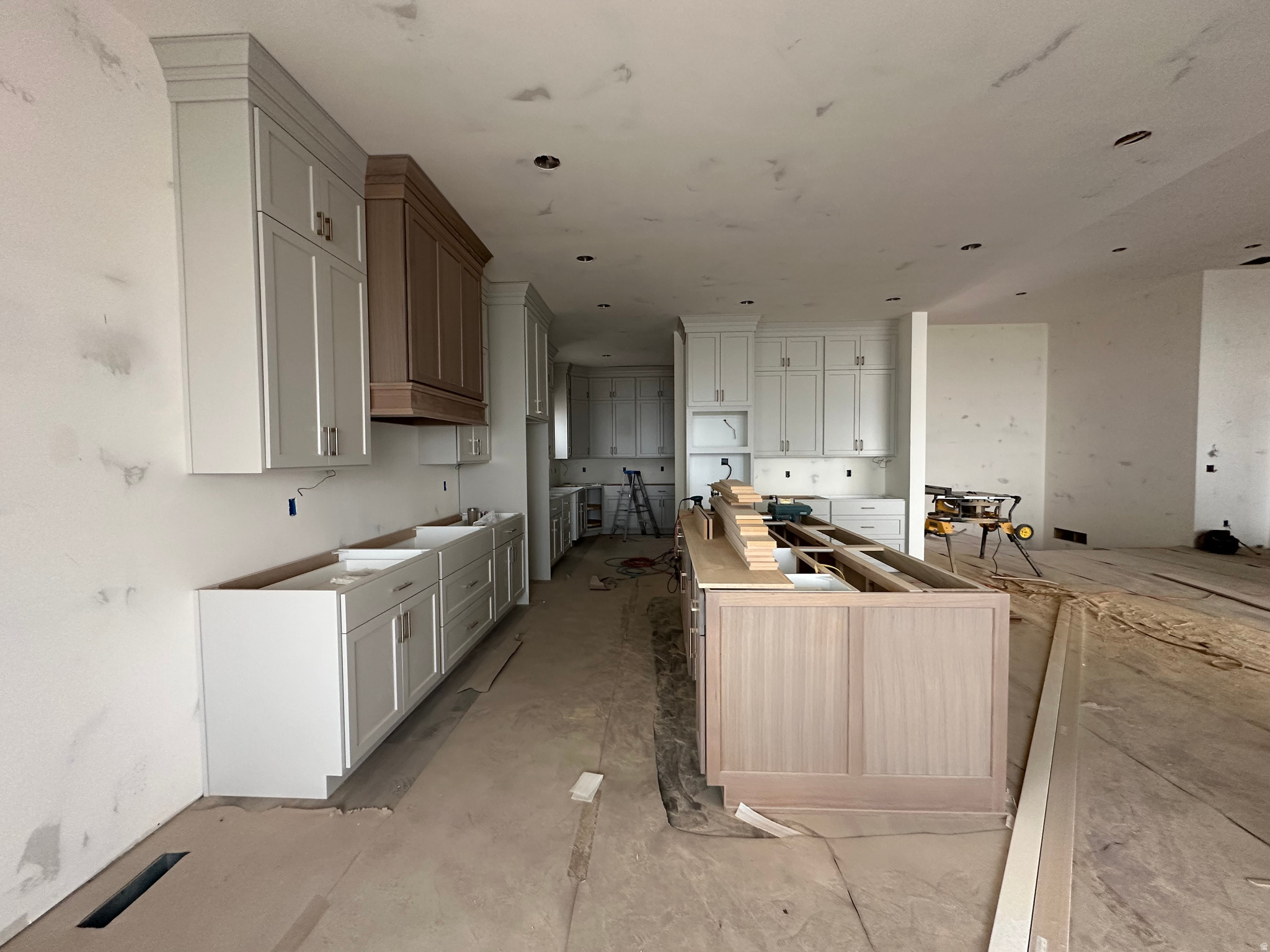 HIGHLANDS AT ELK RIDGE - Residential