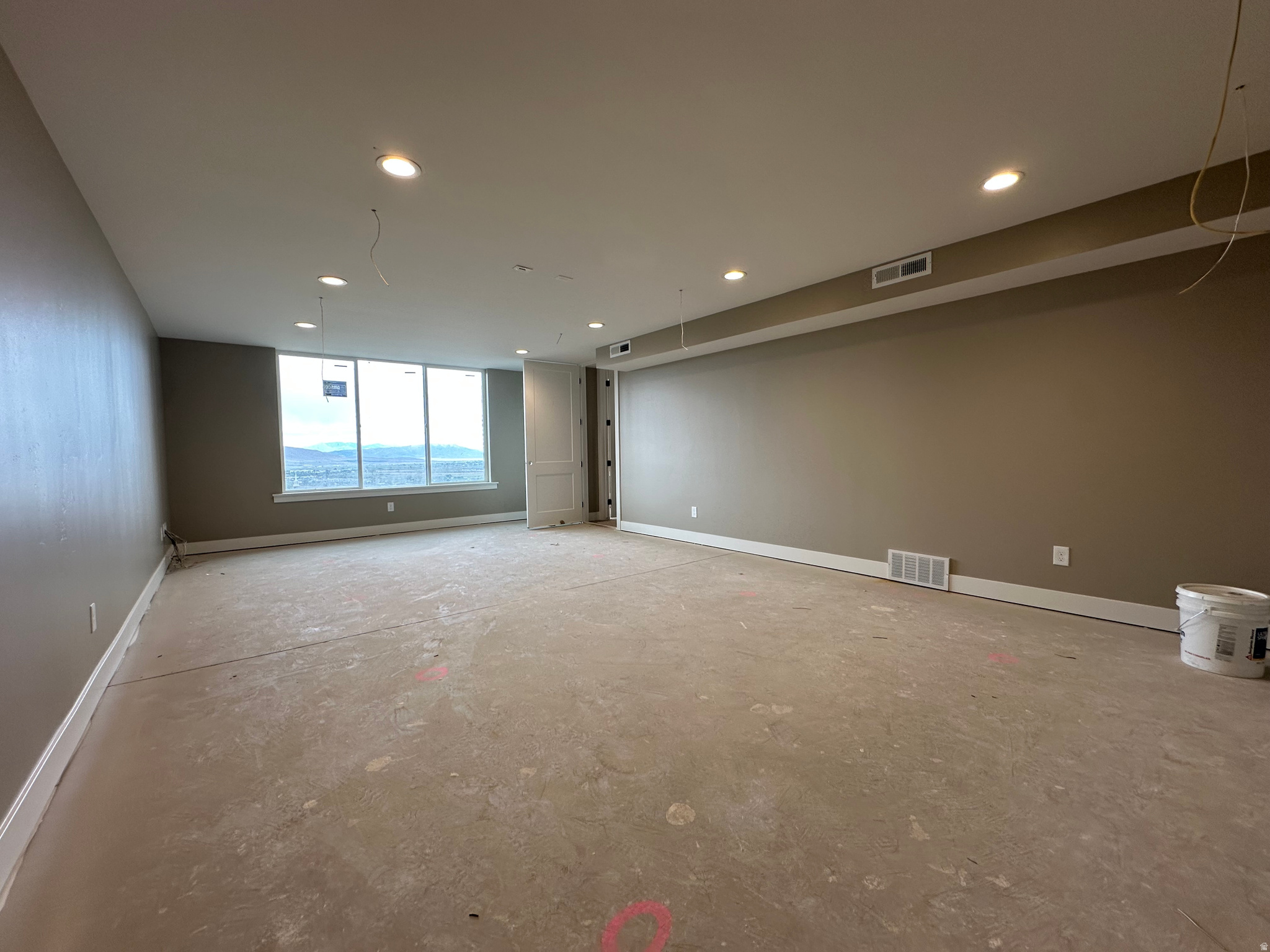 HIGHLANDS AT ELK RIDGE - Residential