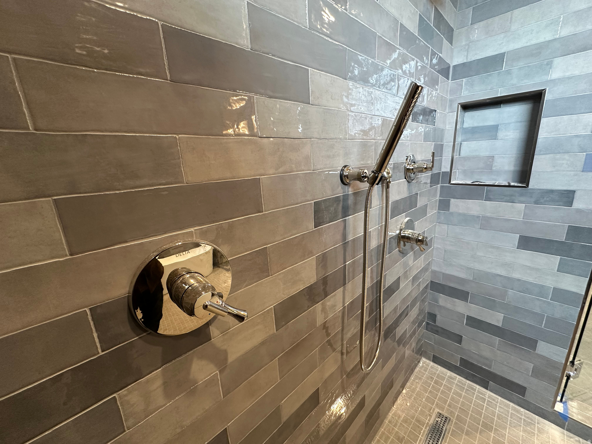 HIGHLANDS AT ELK RIDGE - Residential