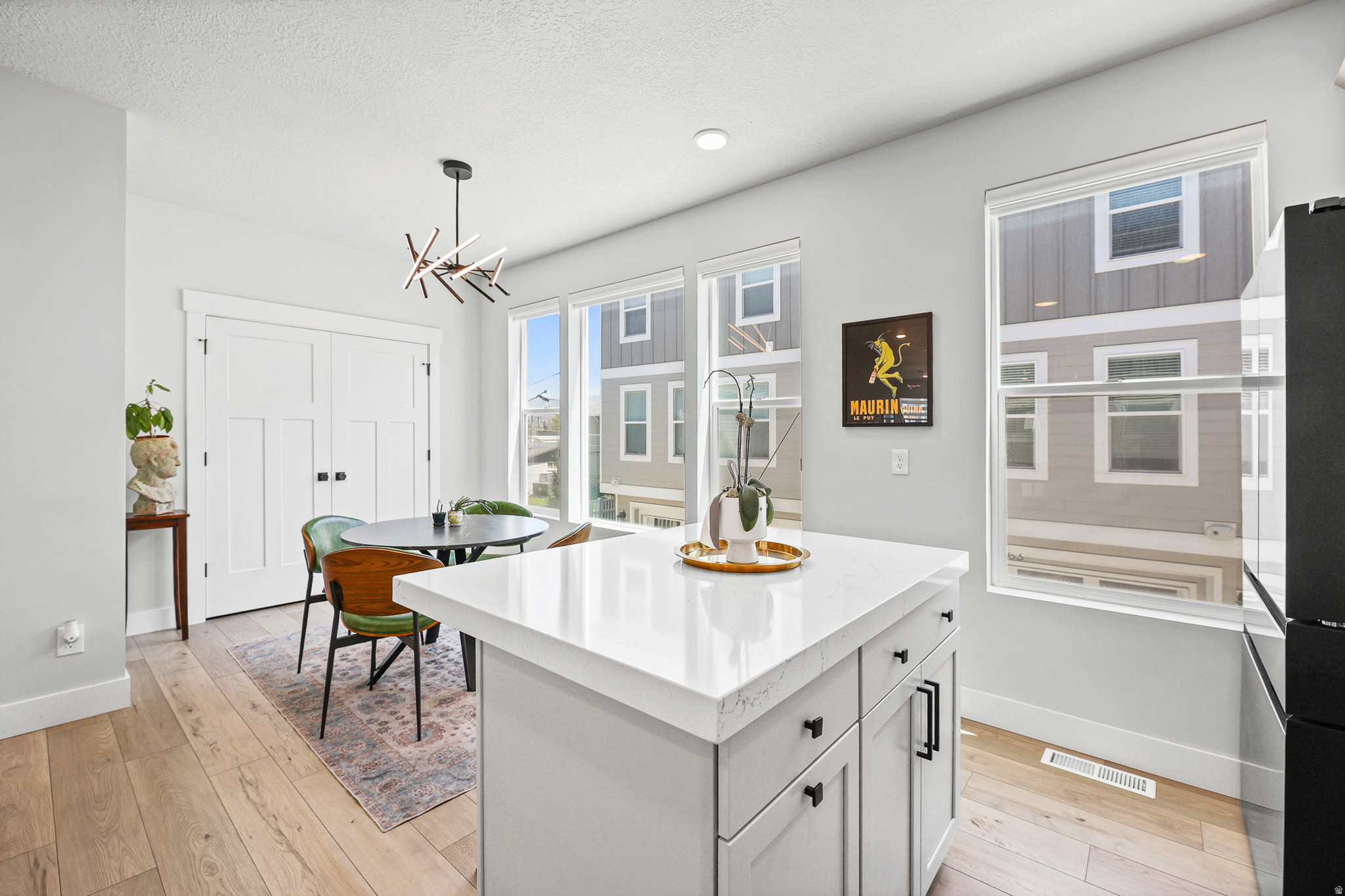 PRESTWICK - Residential
