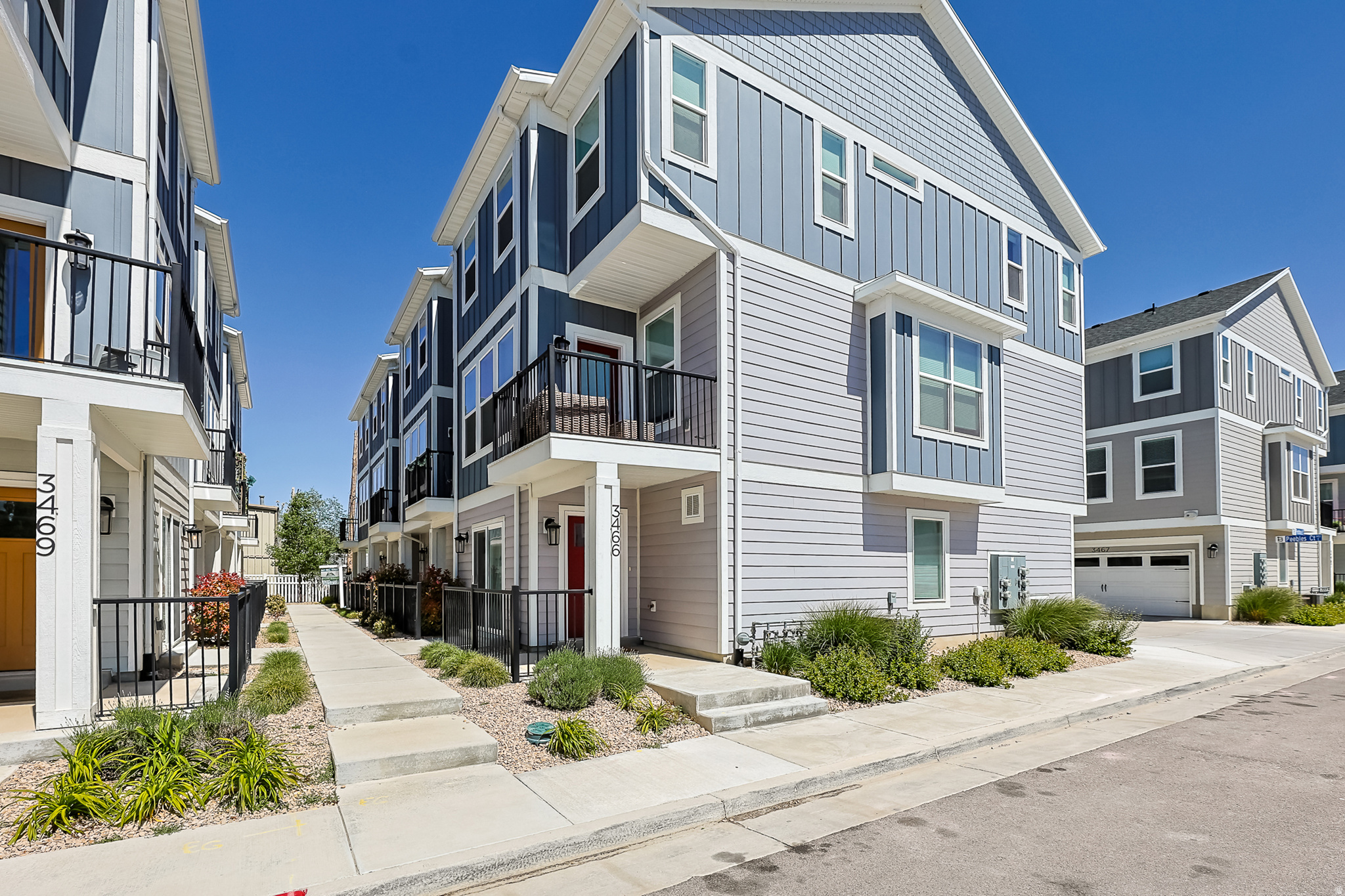 PRESTWICK - Residential