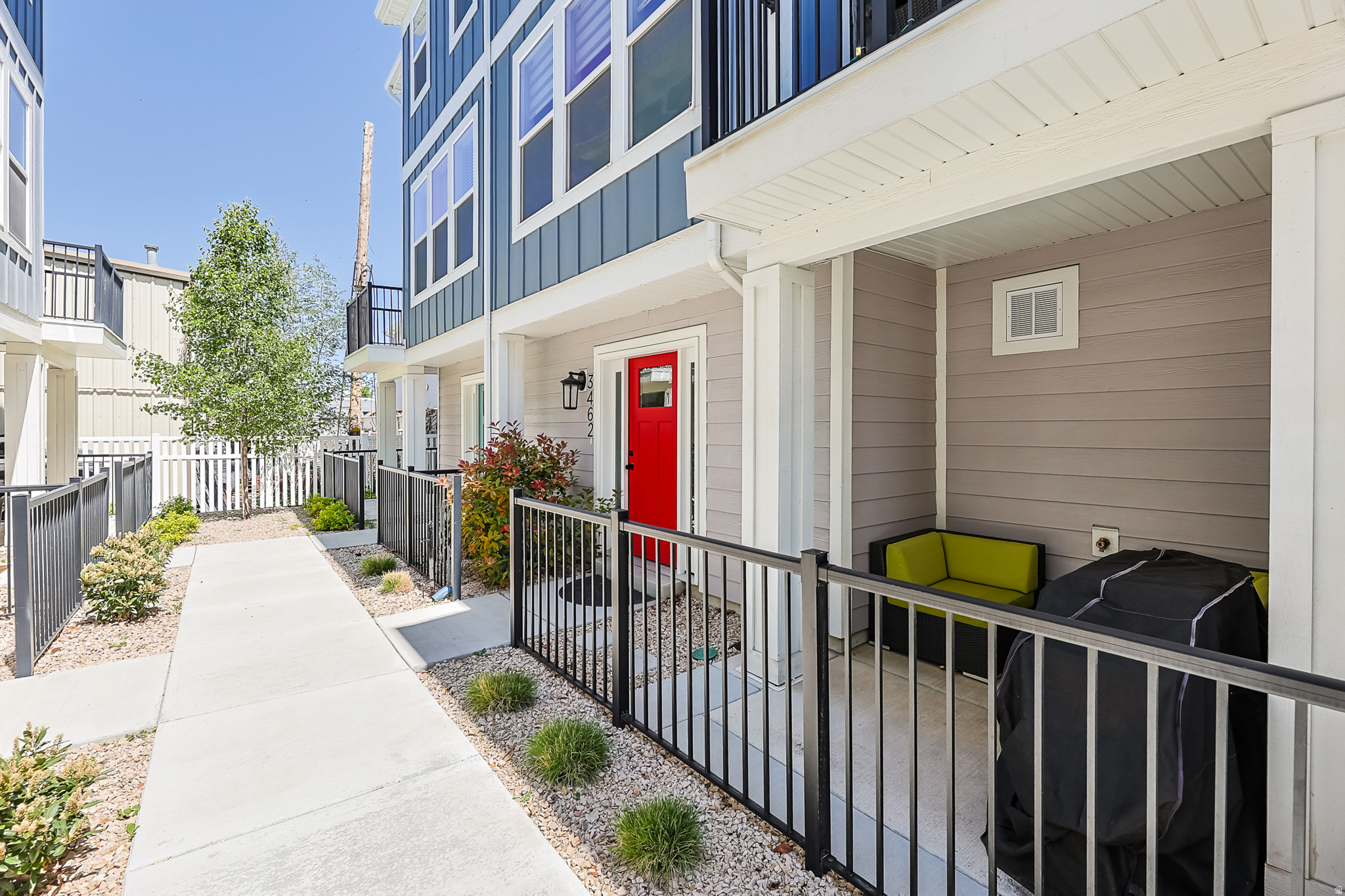 PRESTWICK - Residential