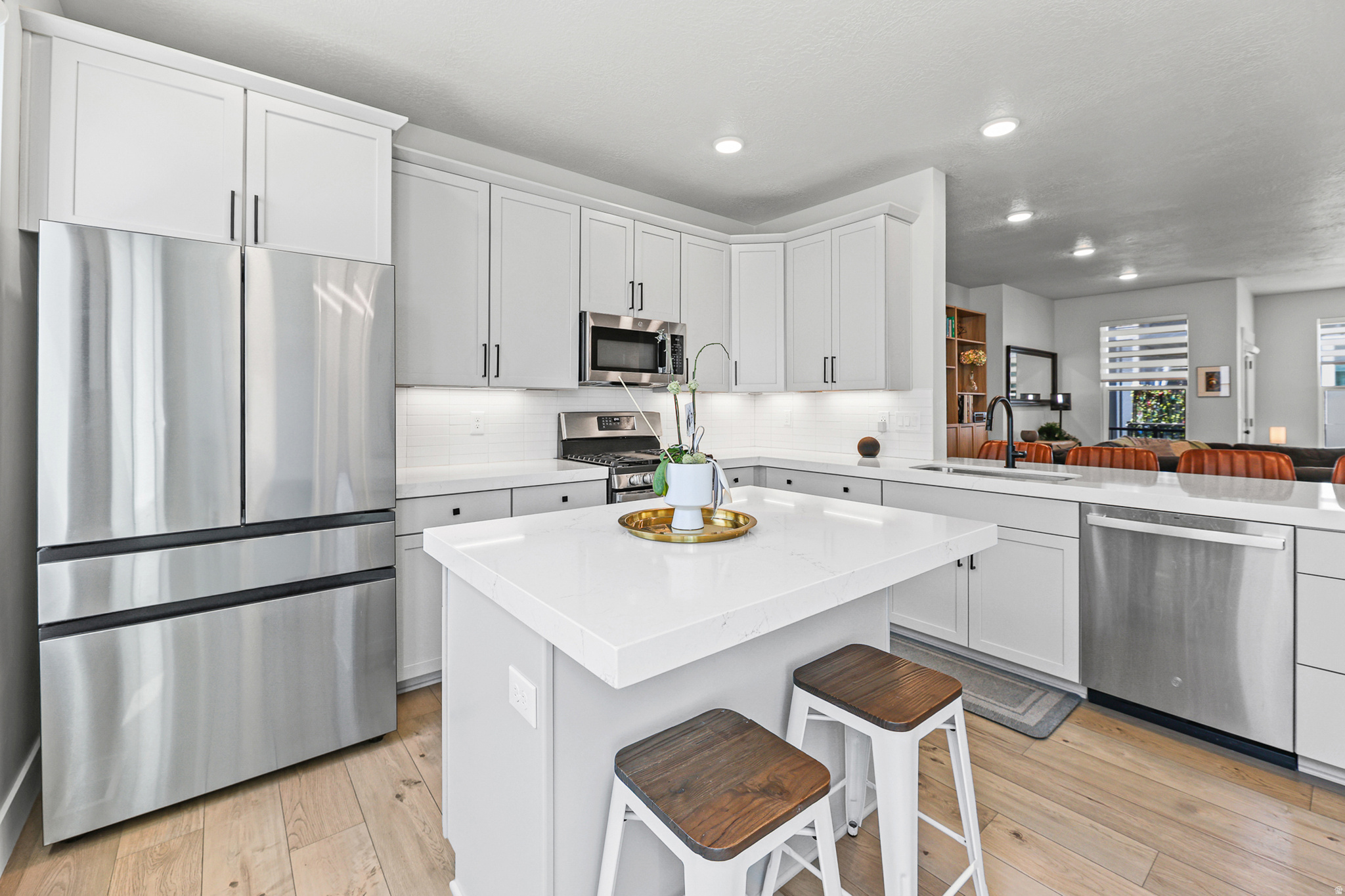 PRESTWICK - Residential