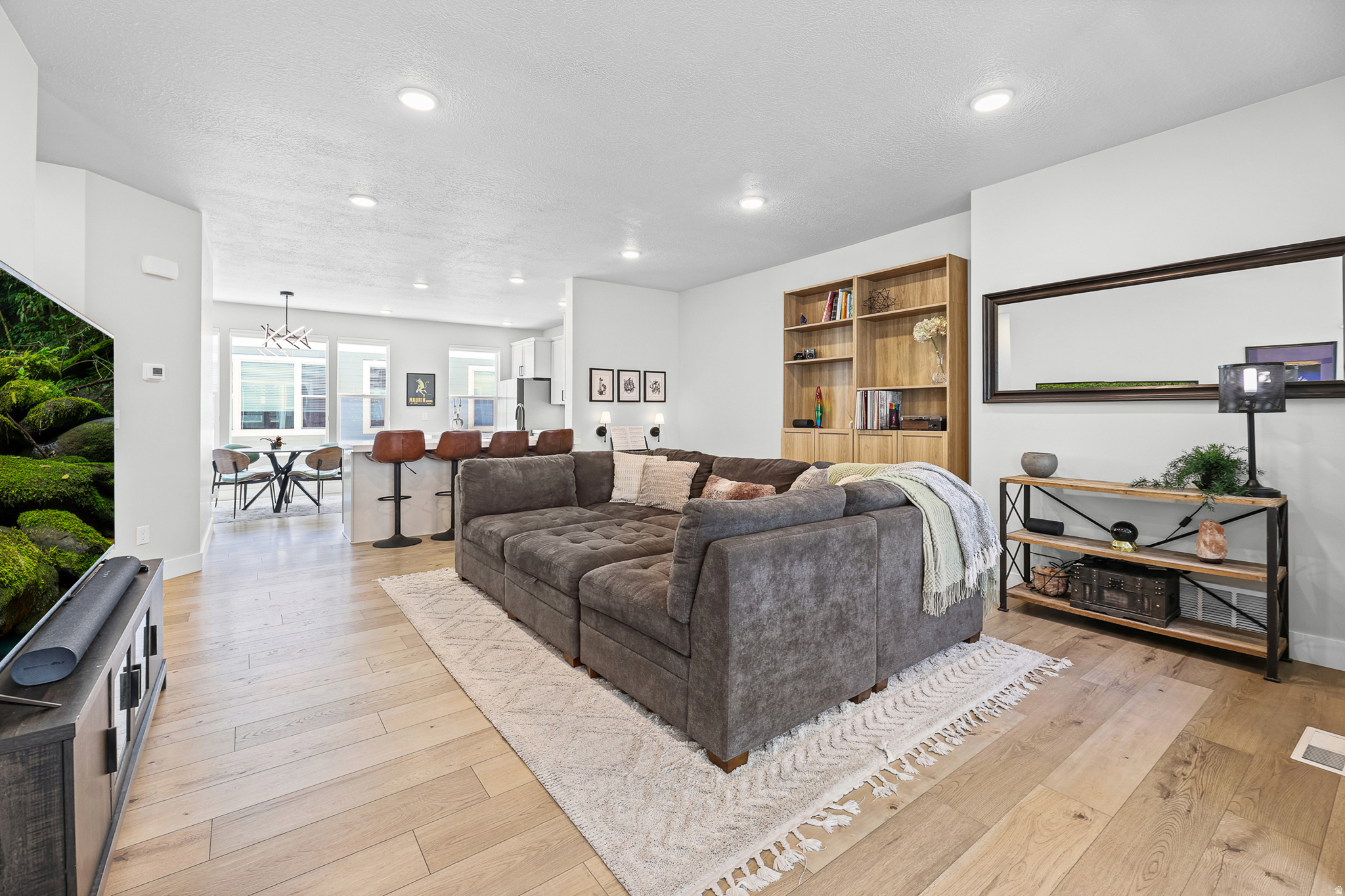 PRESTWICK - Residential