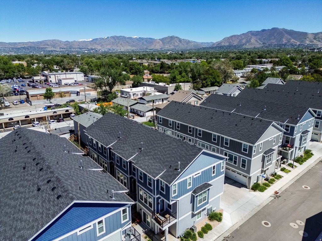Photo of 3462 S PEEBLES CT, South Salt Lake, UT 84115 (MLS # 2155055)