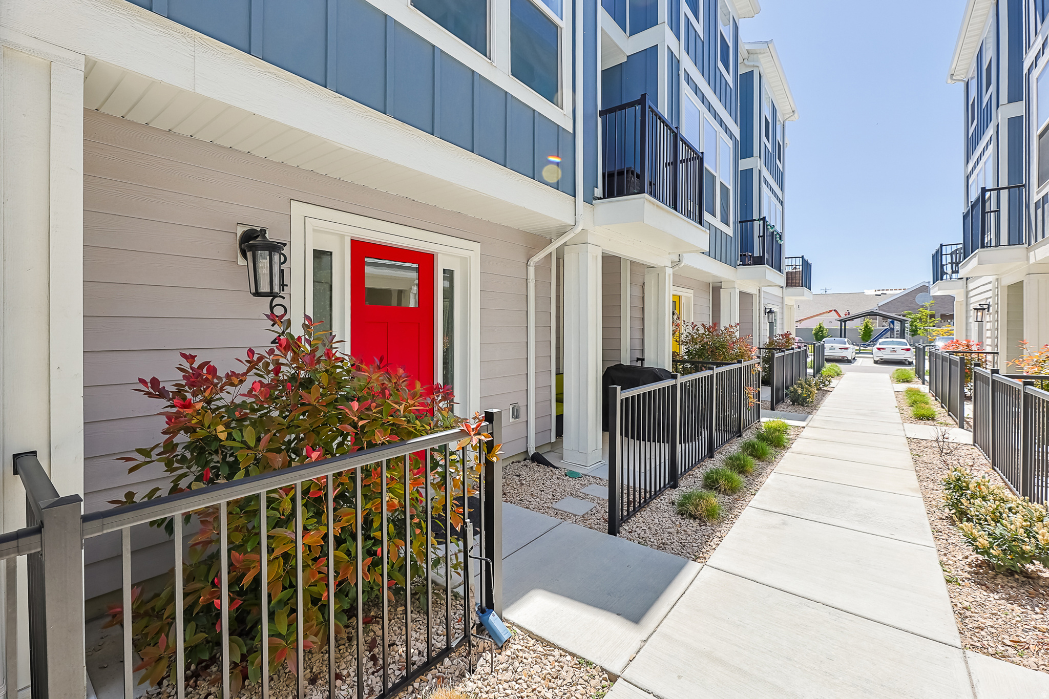 PRESTWICK - Residential