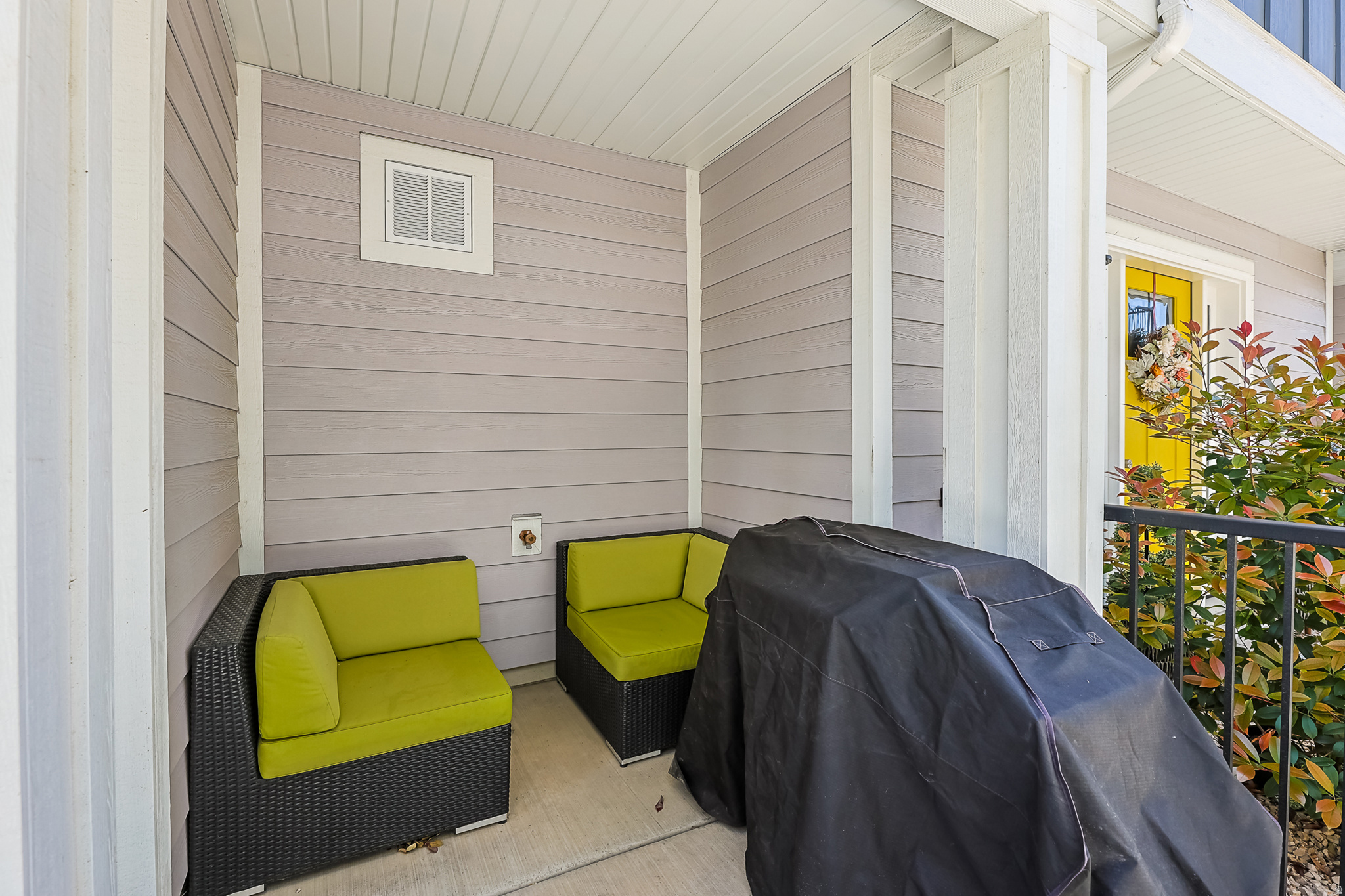 PRESTWICK - Residential