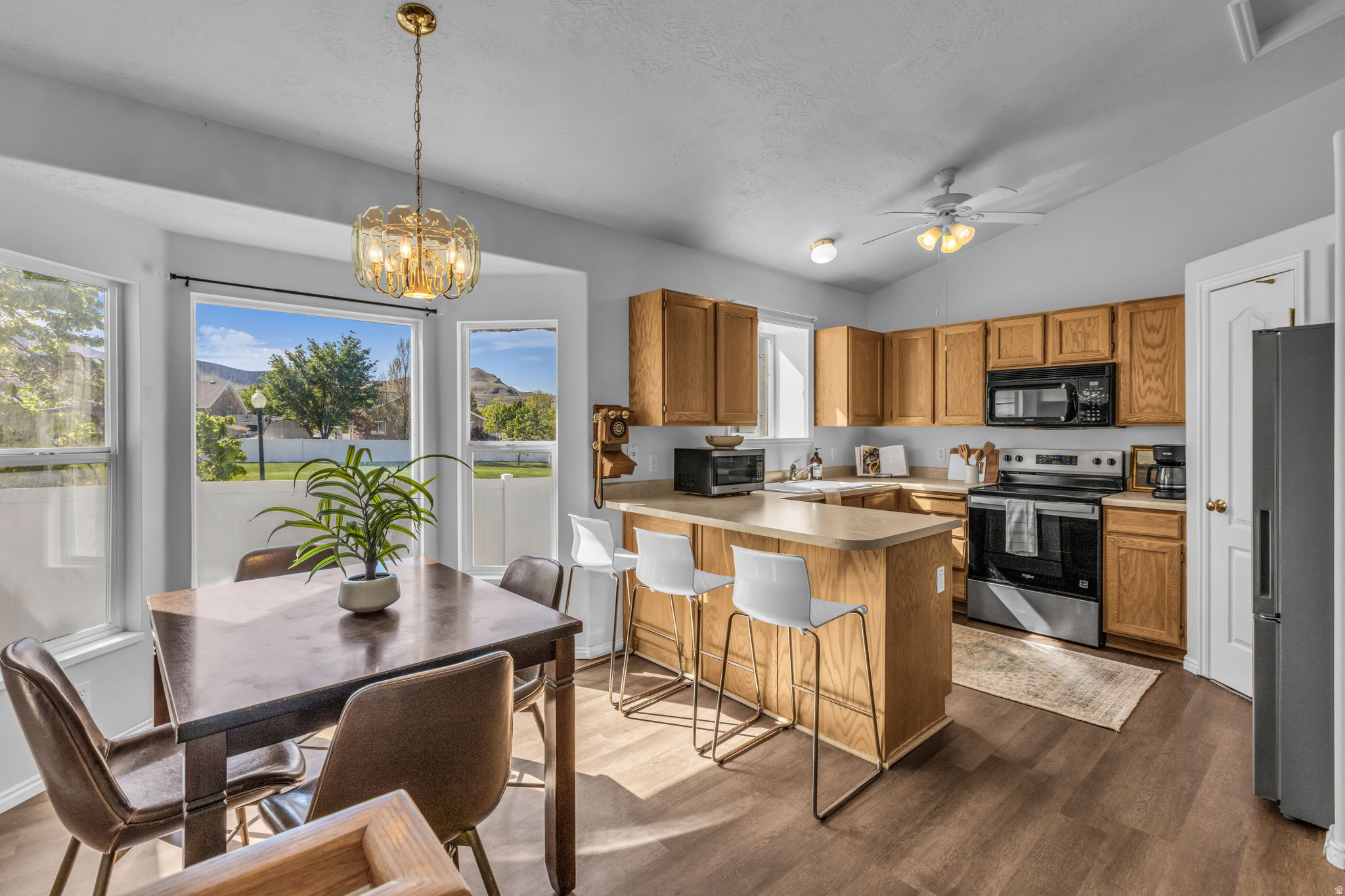 COTTAGES AT ELK RUN - Residential