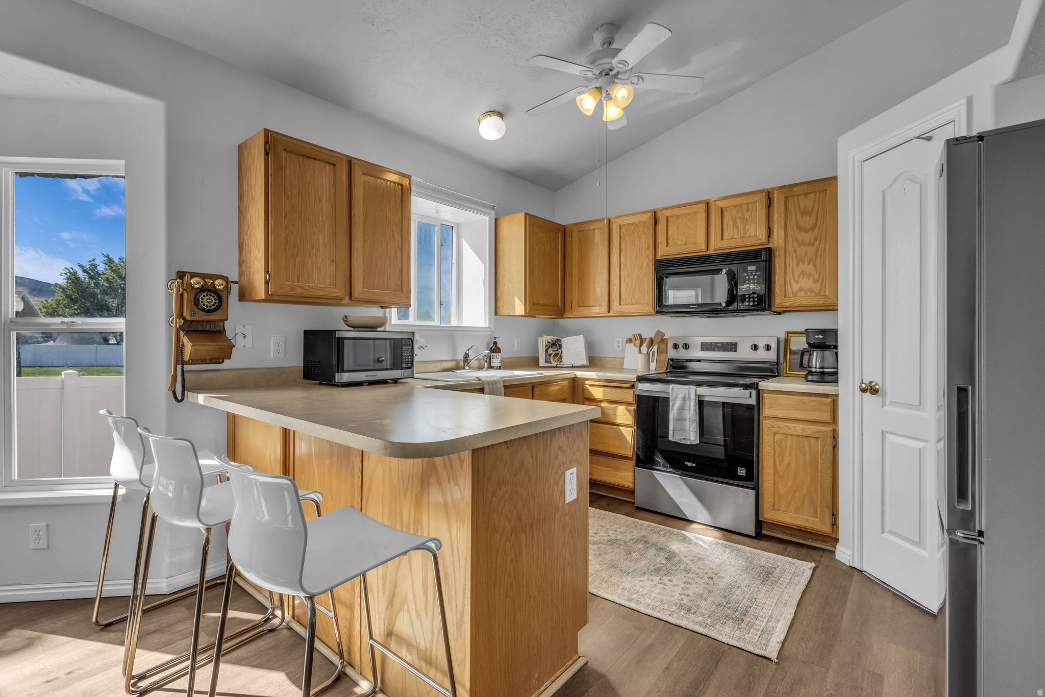 COTTAGES AT ELK RUN - Residential