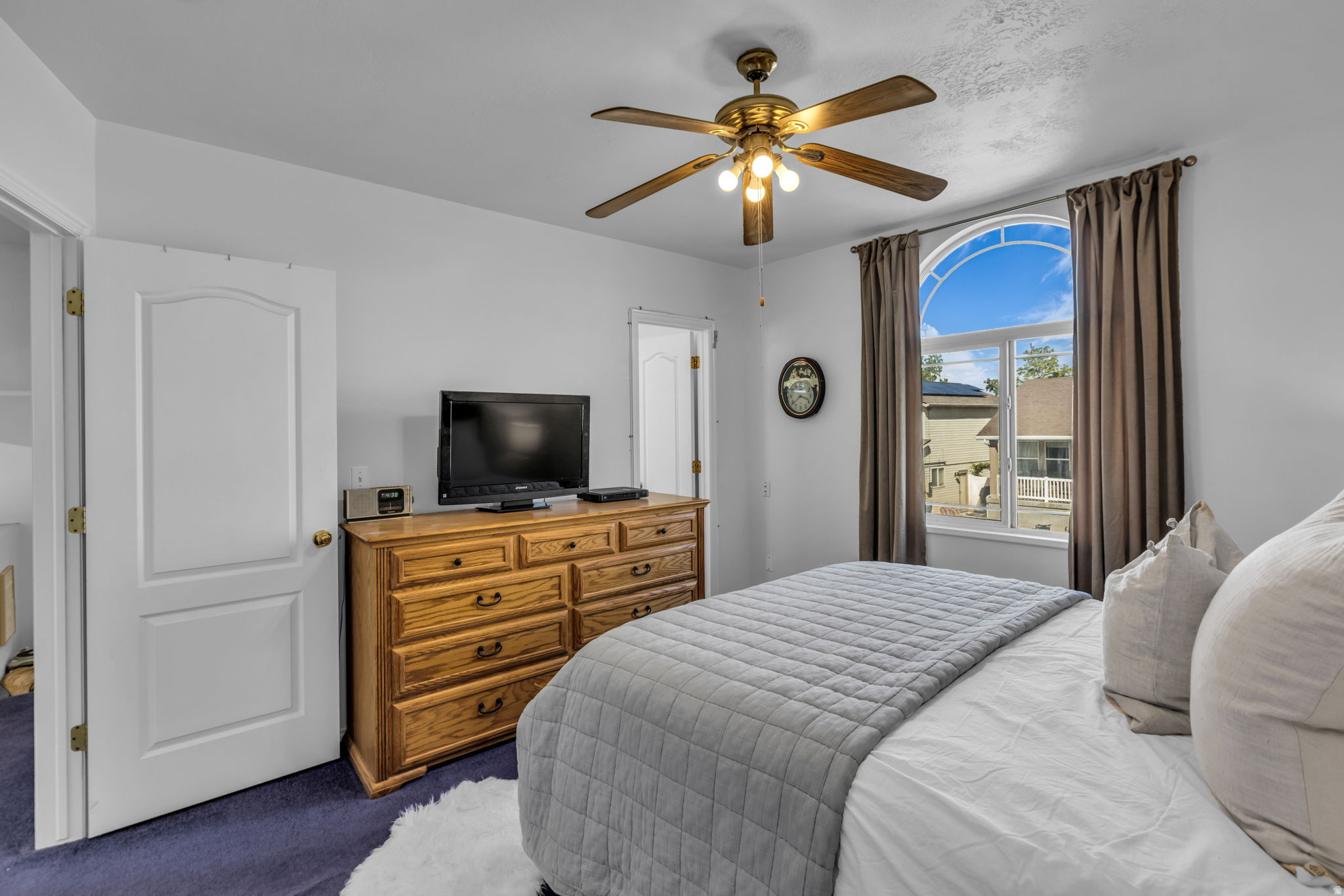 COTTAGES AT ELK RUN - Residential