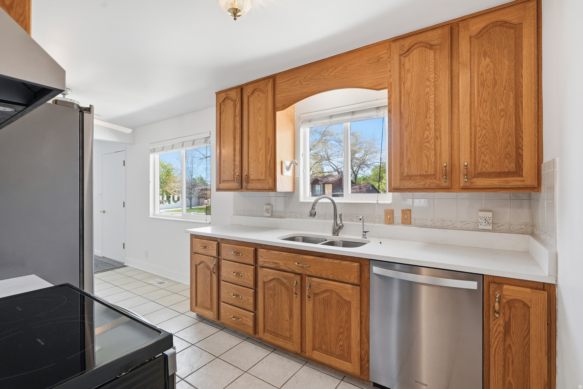 WHITE SANDS - Residential