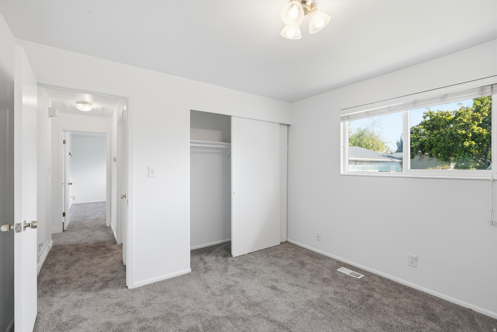 WHITE SANDS - Residential