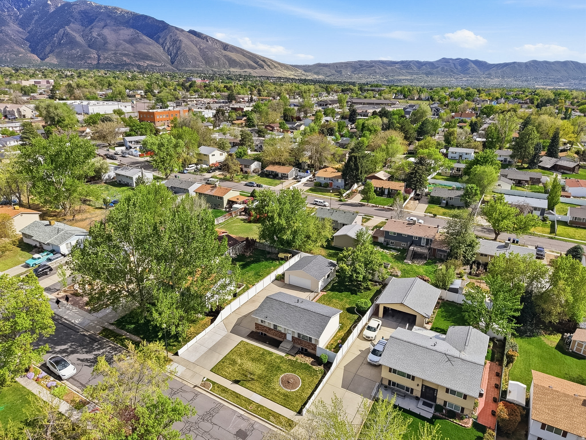 WHITE SANDS - Residential