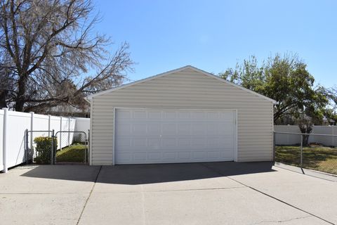 Tiny photo for 574 E ALOHA LN S, Sandy, UT 84070 (MLS # 2144751)