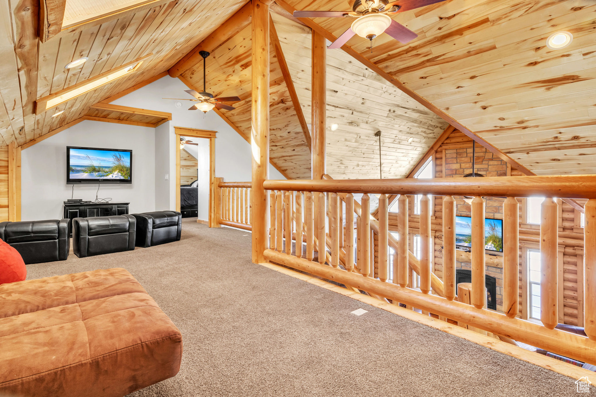 ASPEN ESTATES - Residential