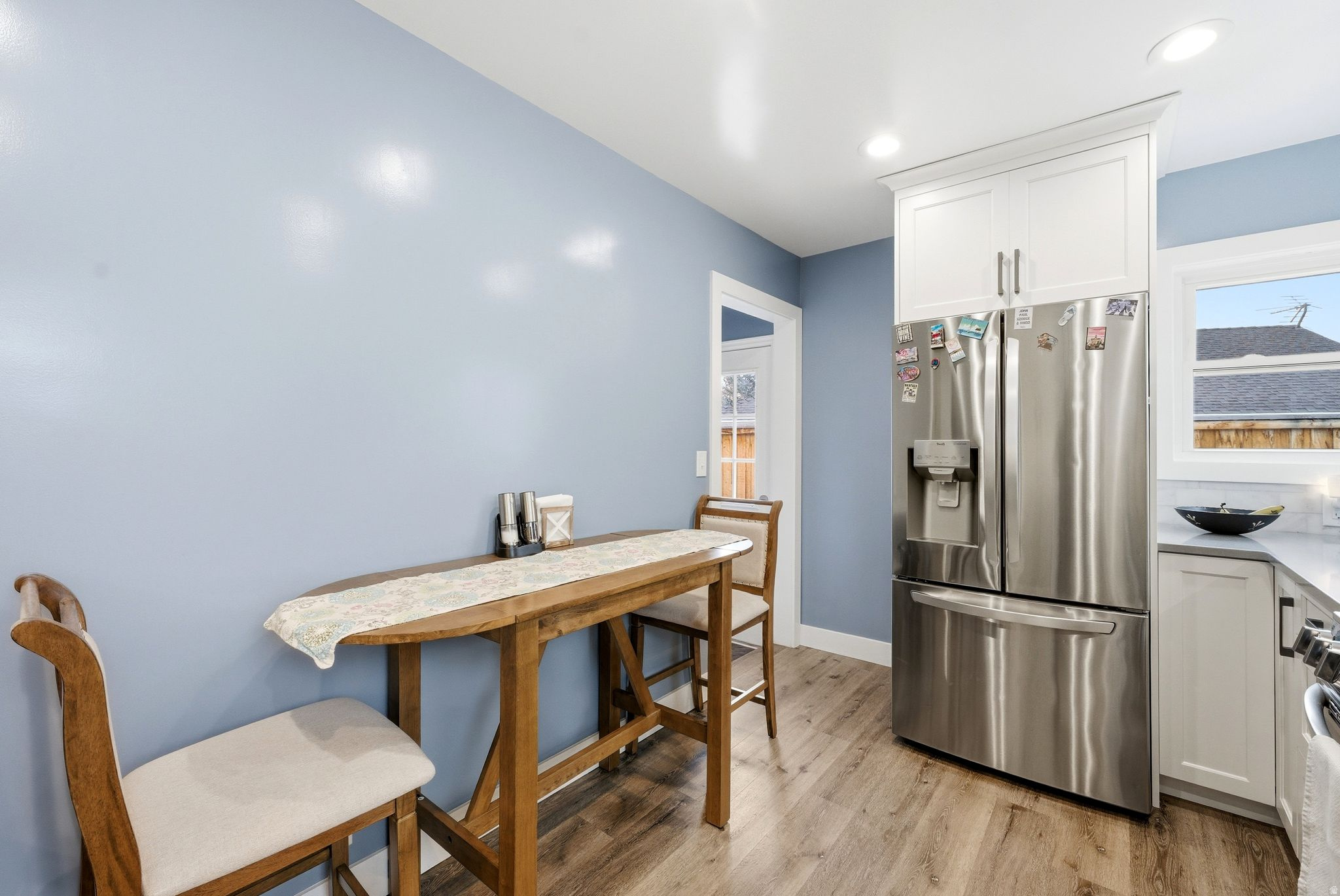 COUNTRY CLUB - Residential