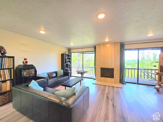 2727 N EDGEWOOD DR, PROVO, UT 84604 - Image 4e77f3959c80cbf867b28127564aa7d3/4133605429