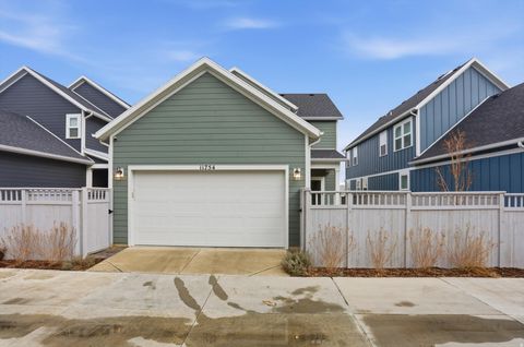 Tiny photo for 11754 S SILVER POND DR W, South Jordan, UT 84009 (MLS # 2128788)