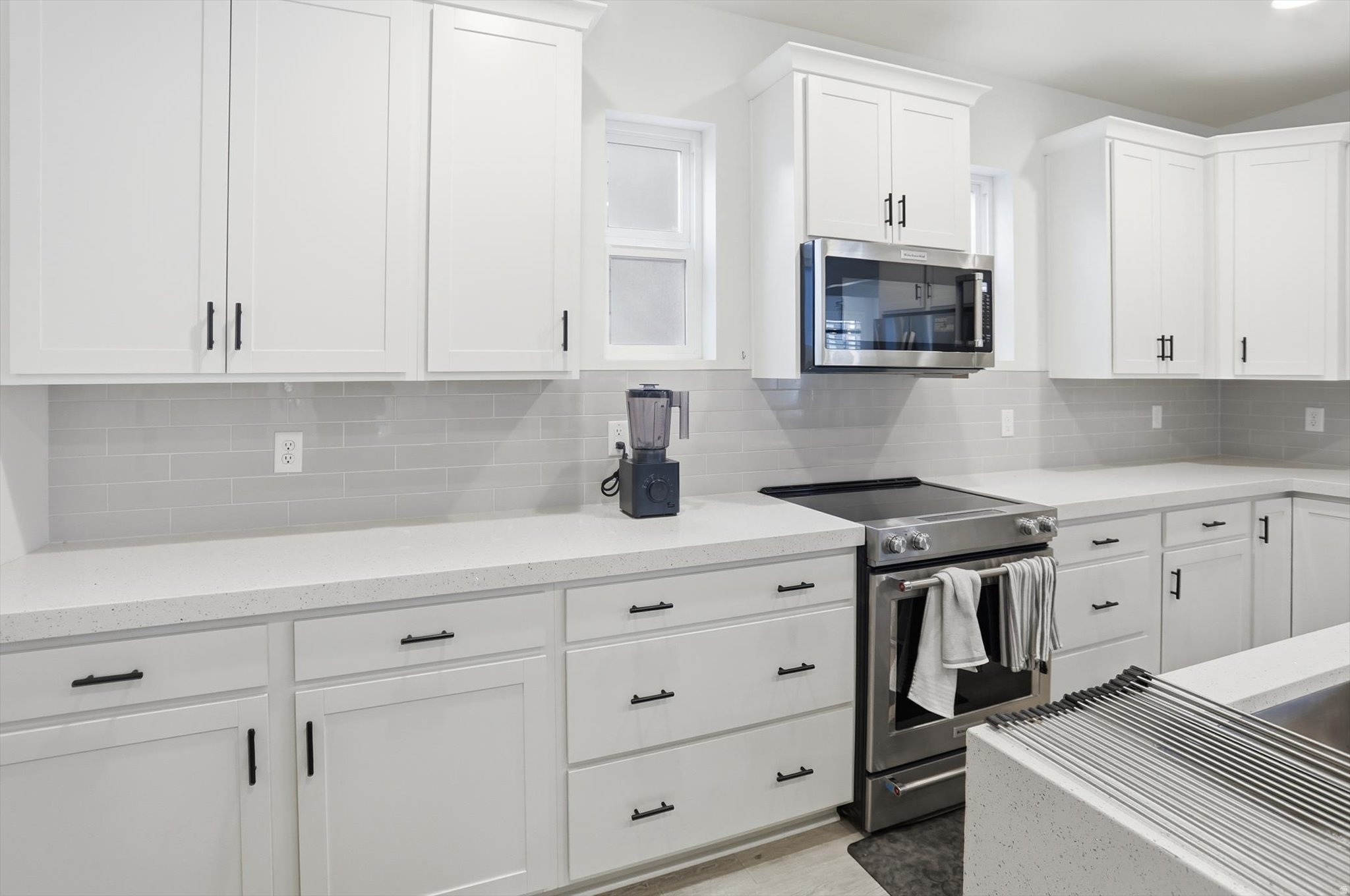 DAYBREAK - Residential