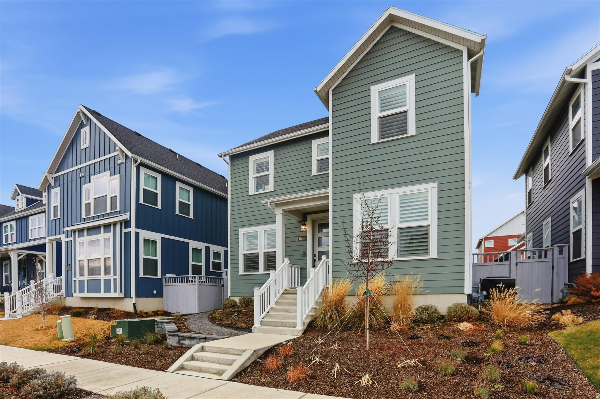 DAYBREAK - Residential