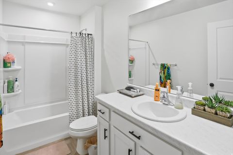 Tiny photo for 11754 S SILVER POND DR W, South Jordan, UT 84009 (MLS # 2128788)