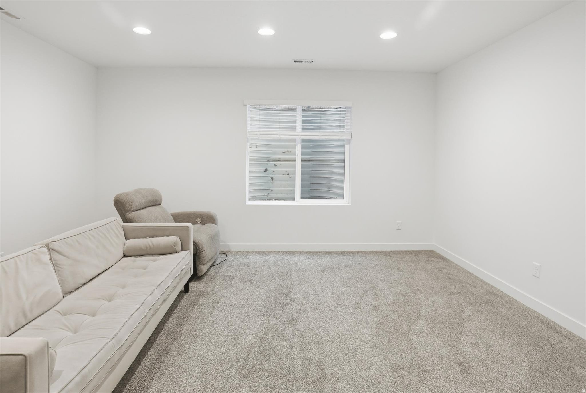 DAYBREAK - Residential