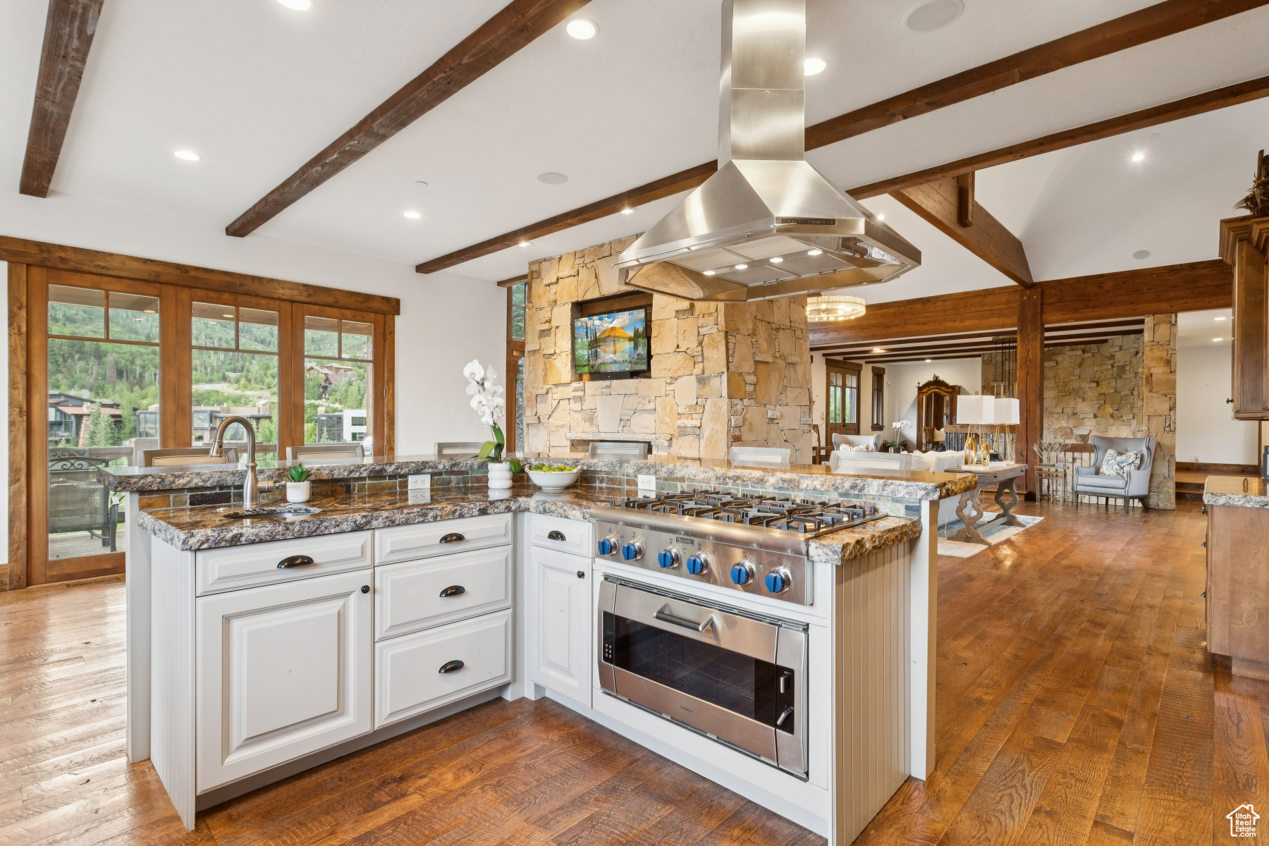 Park City, Utah 84098, United States, 5 Bedrooms Bedrooms, ,5 BathroomsBathrooms,Residential,Active,163094