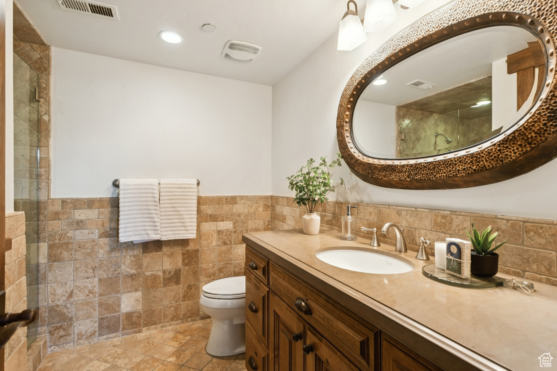 Park City, Utah 84098, United States, 5 Bedrooms Bedrooms, ,5 BathroomsBathrooms,Residential,Active,163094