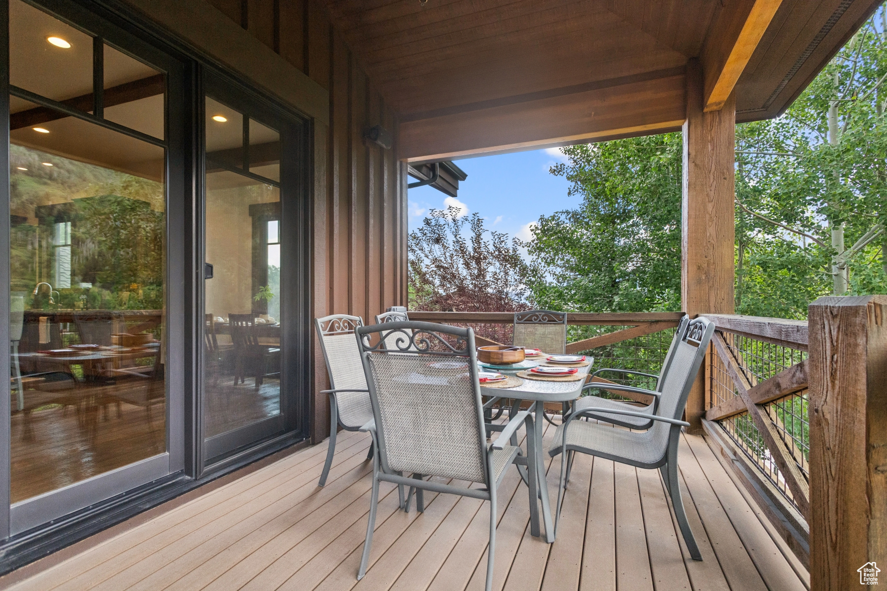 Park City, Utah 84098, United States, 5 Bedrooms Bedrooms, ,5 BathroomsBathrooms,Residential,Active,163094