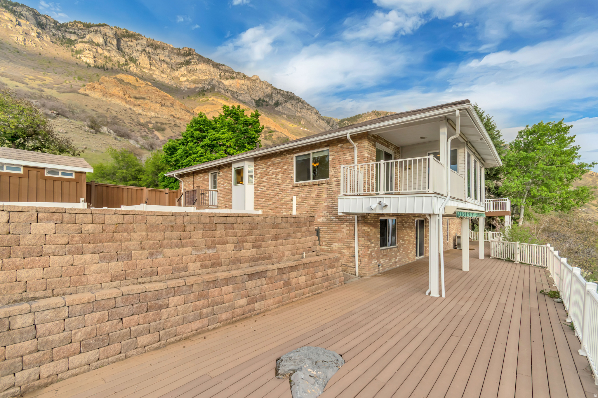 OAK HILLS SUB - Residential