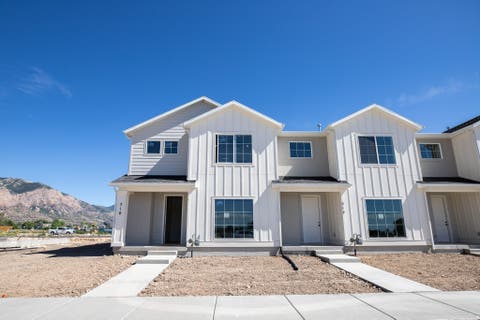Photo of 510 W 1875 N, Harrisville, UT 84404 (MLS # 2170238)