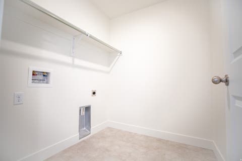 Tiny photo for 510 W 1875 N, Harrisville, UT 84404 (MLS # 2170238)