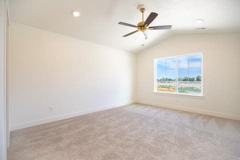 Tiny photo for 510 W 1875 N, Harrisville, UT 84404 (MLS # 2170238)