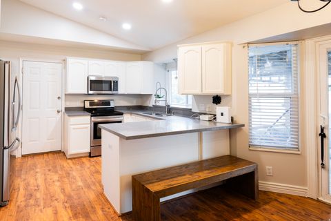 Tiny photo for 1523 N 150 W, Bountiful, UT 84010 (MLS # 2173738)