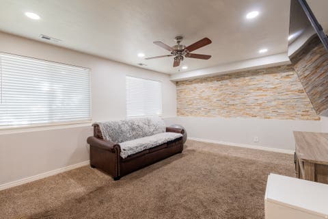 Tiny photo for 1523 N 150 W, Bountiful, UT 84010 (MLS # 2173738)