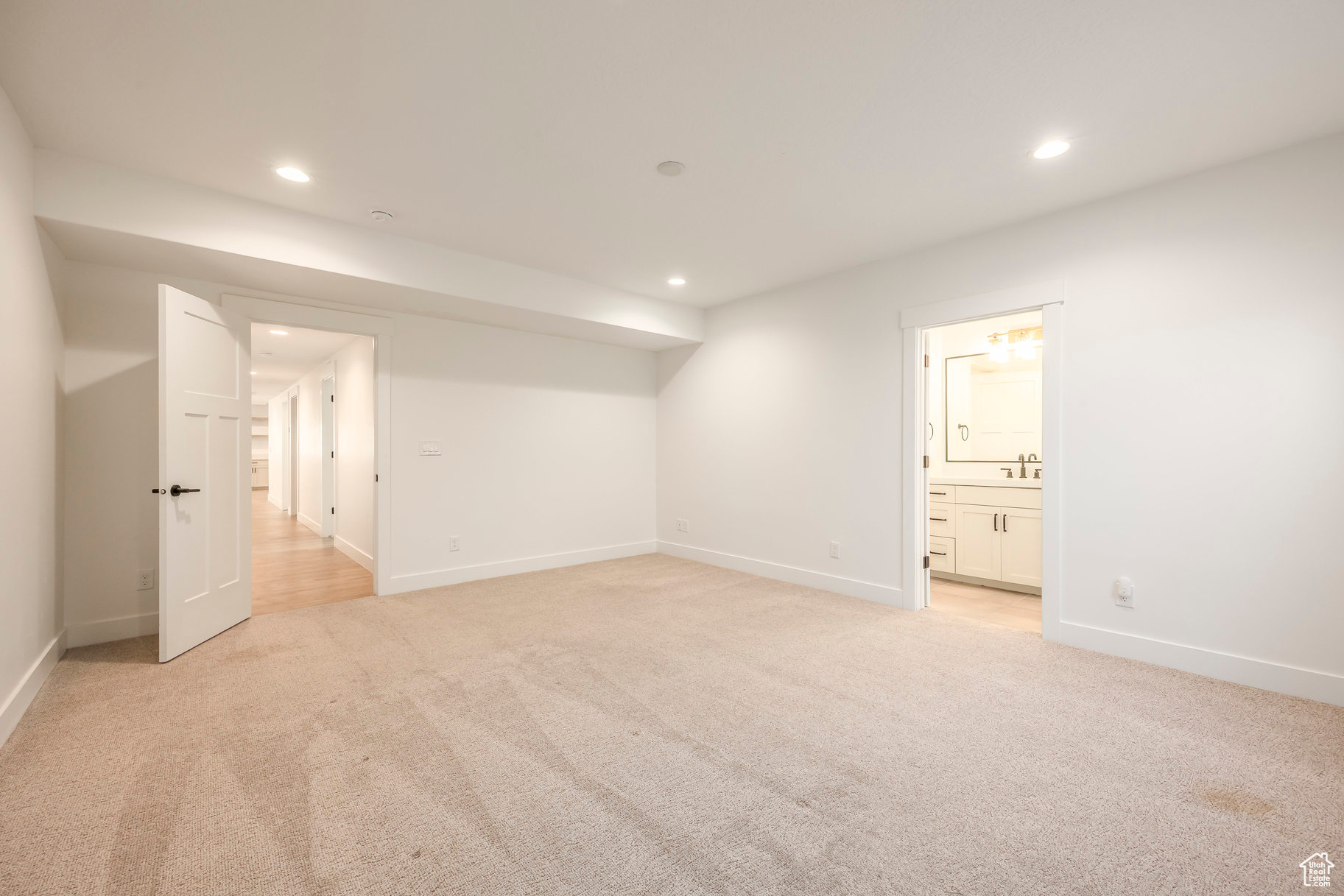 JACOBS - Residential