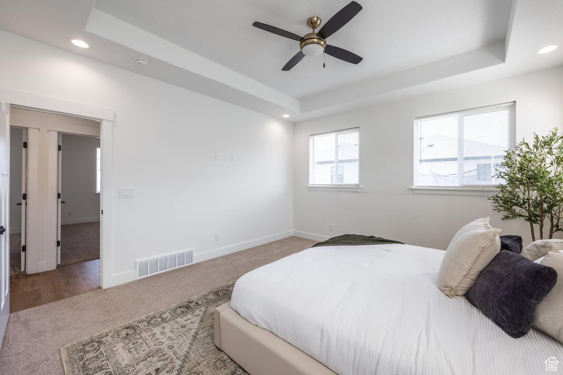 JACOBS - Residential