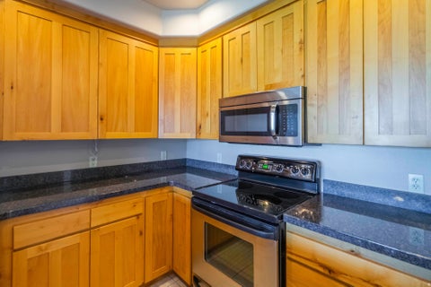 Tiny photo for 225 N COUNTRY LN #18, Saint George, UT 84770 (MLS # 2183659)