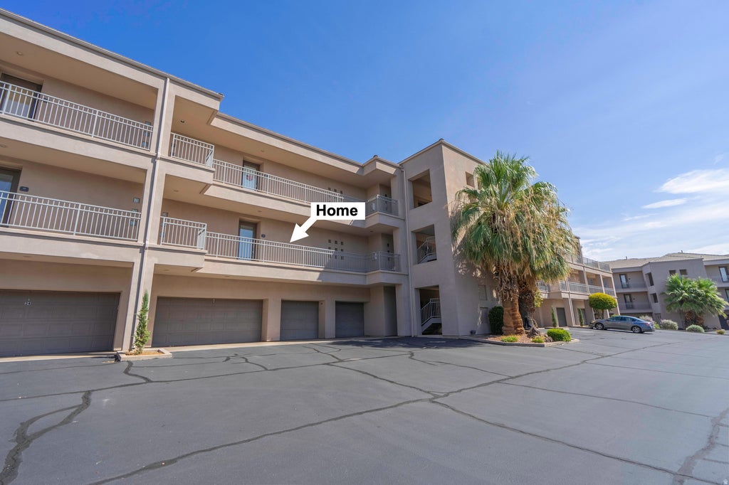 Photo of 225 N COUNTRY LN #18, Saint George, UT 84770 (MLS # 2183659)