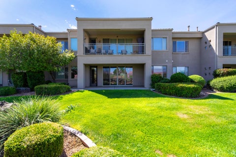 Tiny photo for 225 N COUNTRY LN #18, Saint George, UT 84770 (MLS # 2183659)