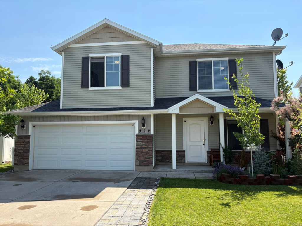 Photo of 922 N 480 W, Logan, UT 84321 (MLS # 2171752)