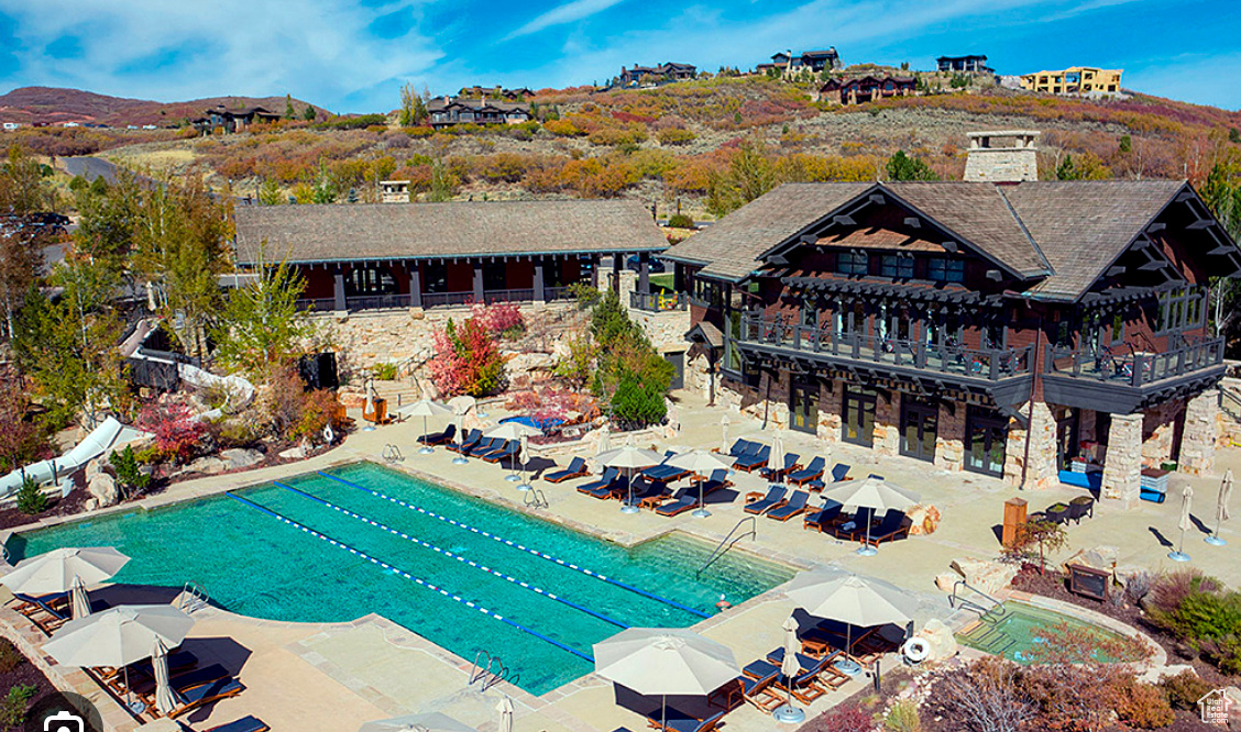 TUHAYE - Residential