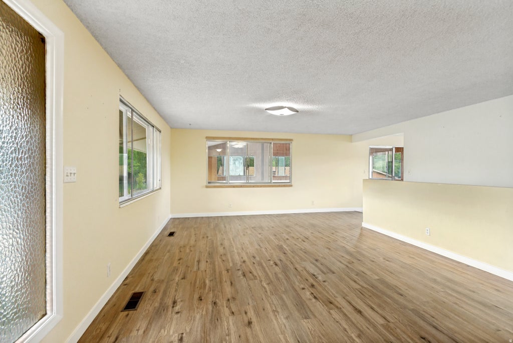 Photo of 1167 S CARTERVILLE RD, Orem, UT 84097 (MLS # 2184031)
